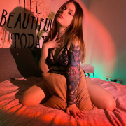 Evaa_Foxx