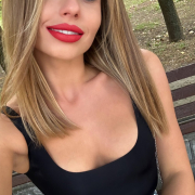Julleta_Toy
