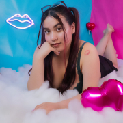 Violet_Hatti