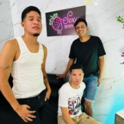 Room_boys_hot