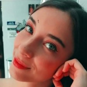 Saraaparker