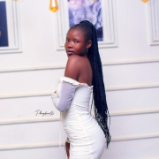 petite_shawry