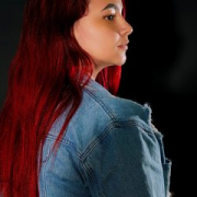 Scarlet-Joness