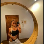 Hannahy1988x