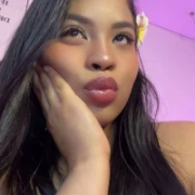 Lizzy_Poncee