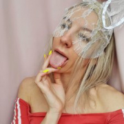 MiniBlondMiss