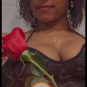 DAYA_HUGEBOOBS
