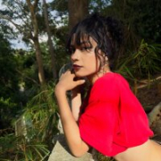 zoe_snow_