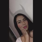 holly_cam