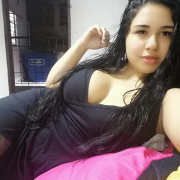 Queen-boobs
