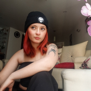 Oliviaa2305