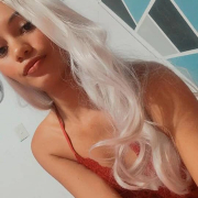 mia-jons18