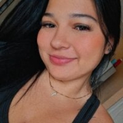 Cloe-ofcial1