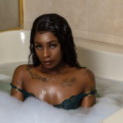 KhloieexLove