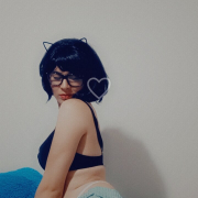 Cuterhino@xh
