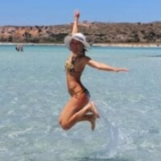 Camie_Peach