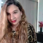 vicky_hot11