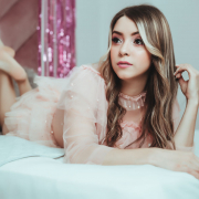 MiahRobert