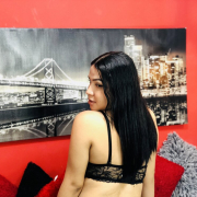 trianys_girllatin
