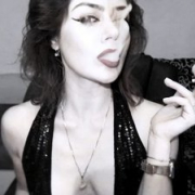 Victoria-Gray