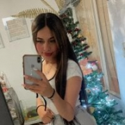 chleo_tay