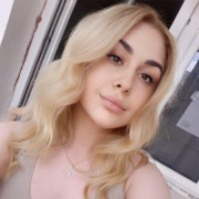 Ellia22