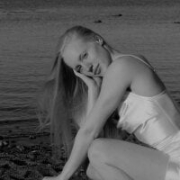 Elizabeth_Mitchel