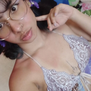 KiaraLeono