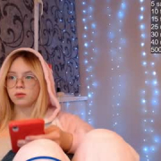 peachy_babyfrog