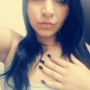 Mhia_Linsey