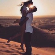 Blackandarabcouple