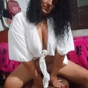 sarachubby_hot