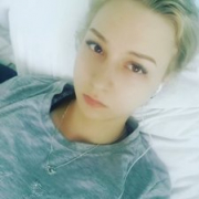 Kiss_Lea