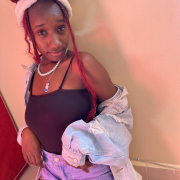 Petite_plucky