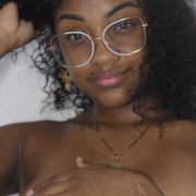 Camila-anal