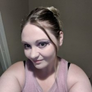 Carebearxo24