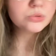 CherryVenus885