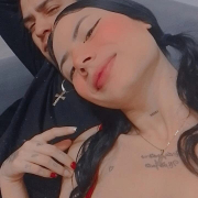Hot_couple_S