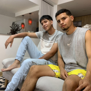 yngtwinks