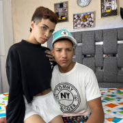 BISEXUAL_BOYS01