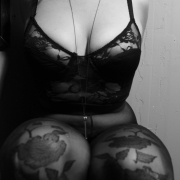 curvymilfmax