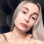RoxyLarson