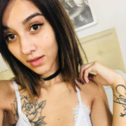 lia_6945