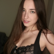 Ellie_Angel