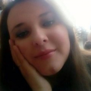 nicolette-28
