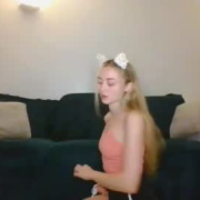 izzy_yoga_queen