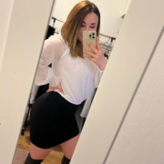 Ally_Alison