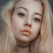 Emily_Tayl0r