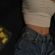 mia_kelly01