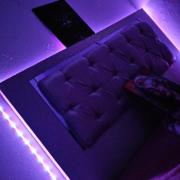 girl_and_her_bebe_hot